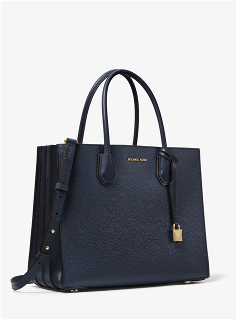 michael kors tote mercer gallery|Michael Kors large mercer handbag.